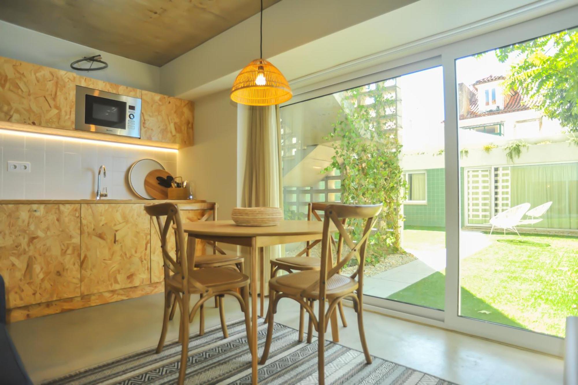 Madragoa Modern Apartments Lisbon Exterior photo